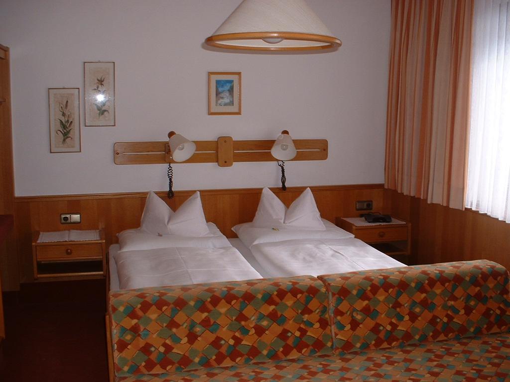 Haus Maria Leiter Hotel Sillian Buitenkant foto